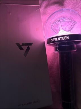 SEVENTEEN Official Light Stick - Pink